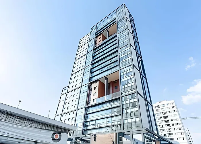 Elysia Centro - s By Urooms